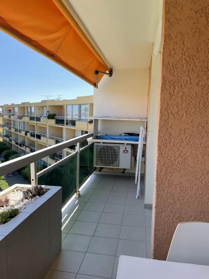 Bormes-Les-Mimosas - Appart 25M2 Avec Balcon - 4P Exterior foto